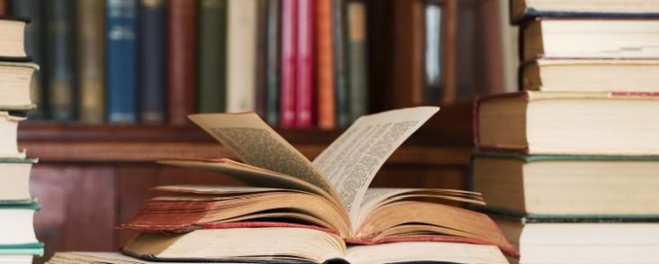 Polacy czytają coraz mniej